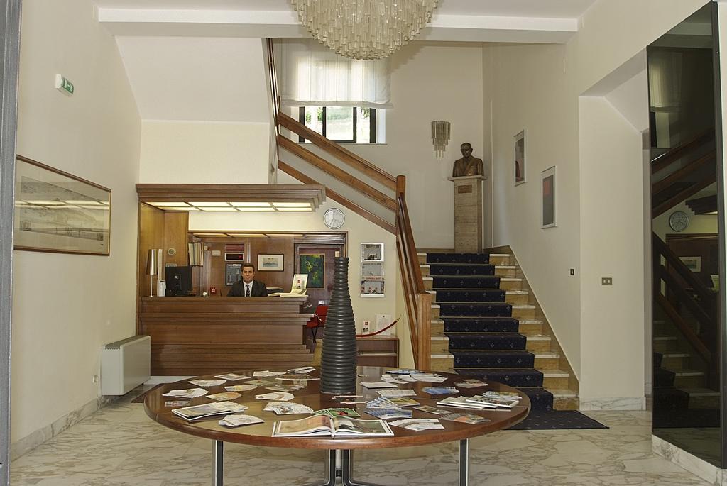 Hotel Mediterraneo 基安奇安诺泰尔梅 外观 照片