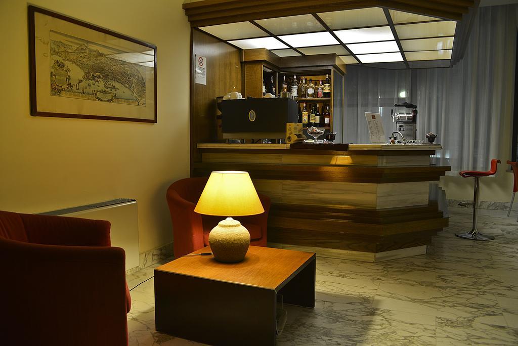 Hotel Mediterraneo 基安奇安诺泰尔梅 外观 照片